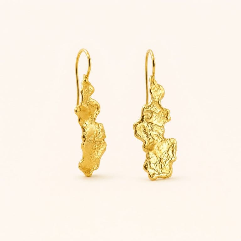Aretes Chocó en oro fundido