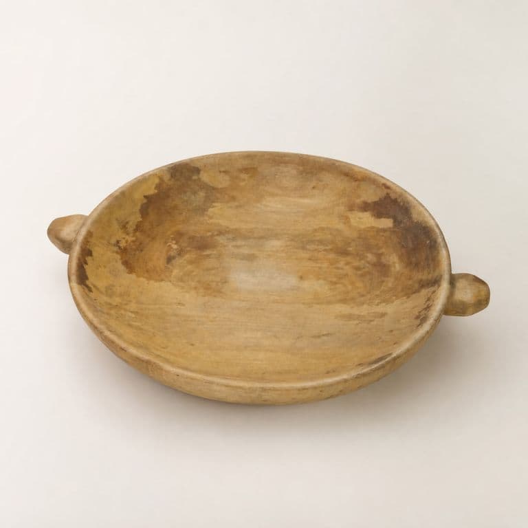 Batea de madera con asas